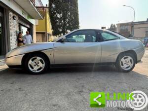 Image 9/10 of FIAT Coupé 2.0 20V (1997)