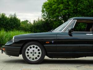 Image 14/50 of Alfa Romeo 2.0 Spider (1991)