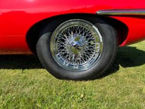 Image 20/35 de Jaguar Type E 3.8 (1963)