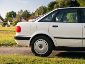 Bild 47/50 von Audi 80 - 2.0 E (1993)