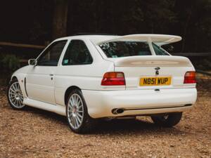 Image 2/31 of Ford Escort RS Cosworth (1996)