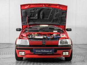 Image 39/50 of Peugeot 205 GTi 1.6 (1986)