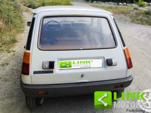 Imagen 2/10 de Renault R 5 TL (1982)