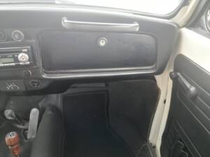 Bild 33/160 von Volkswagen Käfer 1300 (1971)
