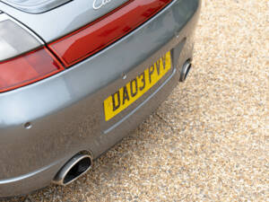 Image 33/50 of Porsche 911 Carrera 4S (2003)