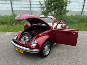 Image 5/7 of Volkswagen Beetle Speedster (1974)