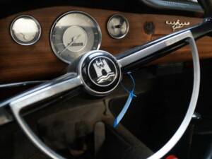 Image 42/50 of Volkswagen Karmann Ghia 1500 (1969)