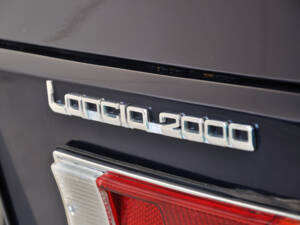 Image 27/57 of Lancia 2000 Coupe (1972)