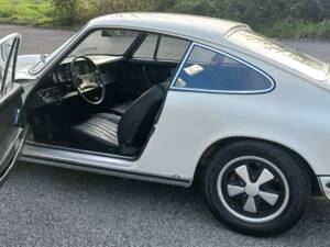 Image 15/86 of Porsche 911 2.4 T (1972)