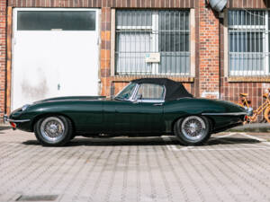 Imagen 1/63 de Jaguar E-Type (1969)