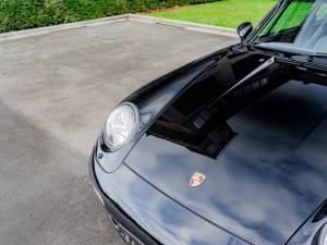 Image 35/47 de Porsche 911 Carrera S (1997)