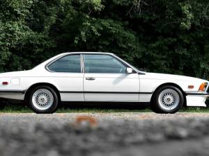 Bild 1/31 von BMW M 635 CSi (1985)