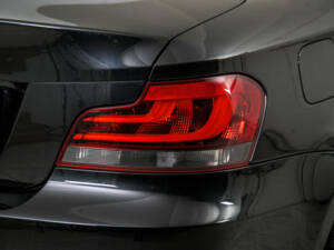 Image 29/50 de BMW 125i (2009)