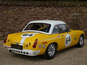 Image 32/50 de MG MGB (1964)