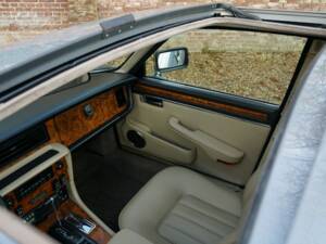 Bild 25/50 von Daimler Double Six (1990)