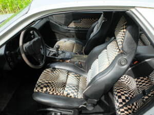 Image 5/5 de Porsche 928 (1977)