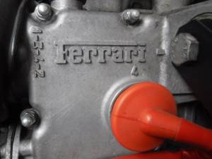 Image 34/50 of Ferrari Mondial Quattrovalvole (1983)