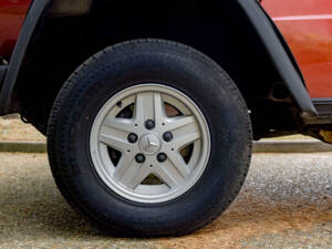Immagine 19/29 di Mercedes-Benz 280 GE (SWB) (1990)