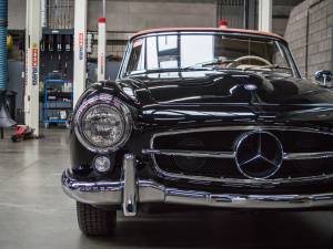 Afbeelding 4/4 van Mercedes-Benz 190 SL (1957)