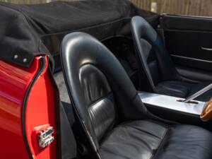 Image 26/44 of Jaguar E-Type 3.8 (1962)