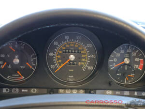 Image 41/50 of Mercedes-Benz 560 SL (1988)