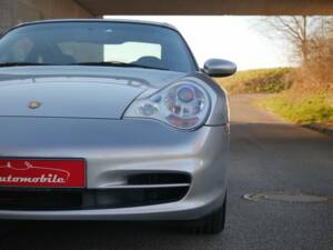 Image 28/31 of Porsche 911 Carrera (2002)