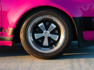 Image 51/94 of Porsche 911 Carrera 3.0 (1976)