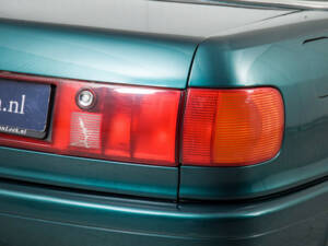 Bild 34/50 von Audi Cabriolet 2.3 E (1992)