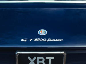 Image 41/50 of Alfa Romeo Giulia 1600 GT Junior (1977)