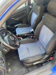 Bild 6/12 von Volkswagen Golf IV 1.8T GTI (2001)