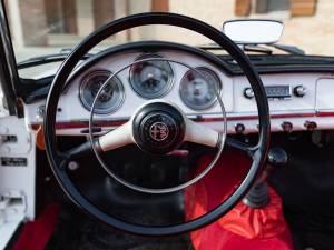 Image 29/46 de Alfa Romeo Giulietta Spider (1960)