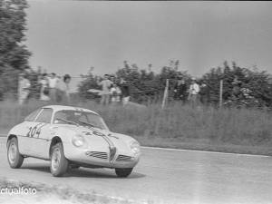 Image 42/50 de Alfa Romeo Giulietta SZ (1961)