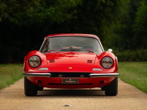 Bild 2/50 von Ferrari Dino 246 GT (1970)