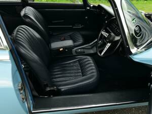 Image 20/50 de Jaguar E-Type V12 (2+2) (1972)