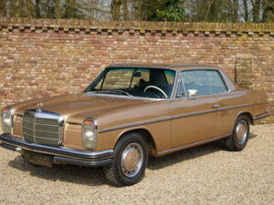 Image 1/50 of Mercedes-Benz 250 CE (1972)