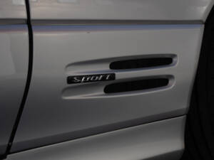 Bild 30/75 von Mercedes-Benz SL 500 (1997)