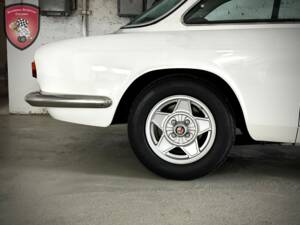 Immagine 23/53 di Alfa Romeo Giulia GT 1300 Junior (1970)