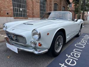 Bild 2/34 von Maserati 3500 GTI Vignale (1963)