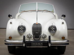 Image 3/39 of Jaguar XK 140 OTS (1954)