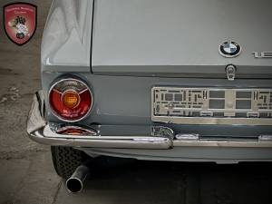 Image 32/53 de BMW 1600 GT (1968)