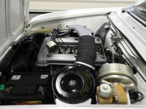 Image 12/15 of Alfa Romeo 1750 GT Veloce (1968)