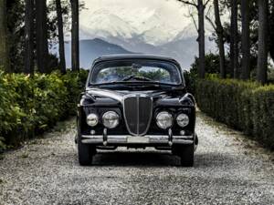 Image 3/51 of Lancia Aurelia B52 Bertone (1951)