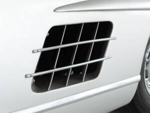 Image 27/48 de Mercedes-Benz 300 SL &quot;Papillon&quot; (1956)