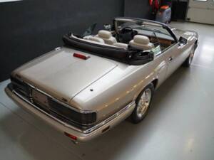 Image 5/50 de Jaguar XJS 4.0 (1995)