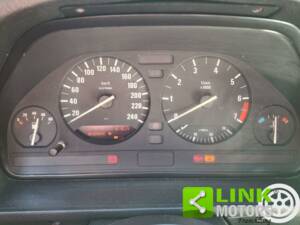 Bild 6/10 von BMW 520i (1991)