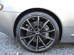 Bild 11/47 von Aston Martin DB 9 GT &quot;Bond Edition&quot; (2015)