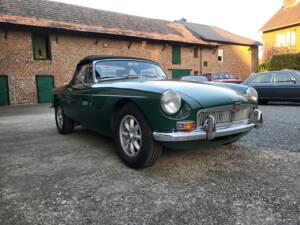 Image 57/58 of MG MGB (1971)