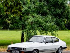 Image 18/37 of Ford Capri 3,0 (1981)