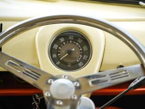 Image 43/50 of Volkswagen T1 Kombi (1964)