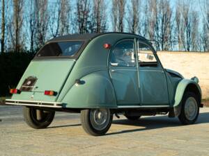Image 7/41 of Citroën 2 CV (1963)